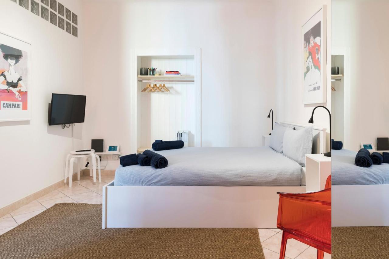Xenia Apartments - Stylish Colorful Apt- Upbeat & Well-Connected Area Mailand Exterior foto